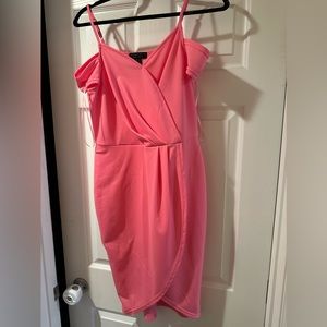 Bright Pink knee high dress with shoulder straps from Streetwear Society. Size M